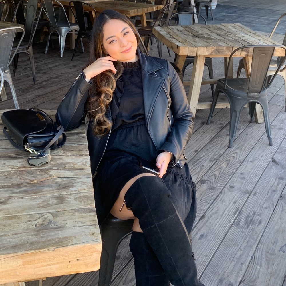 Meet your Posher, Nanci.